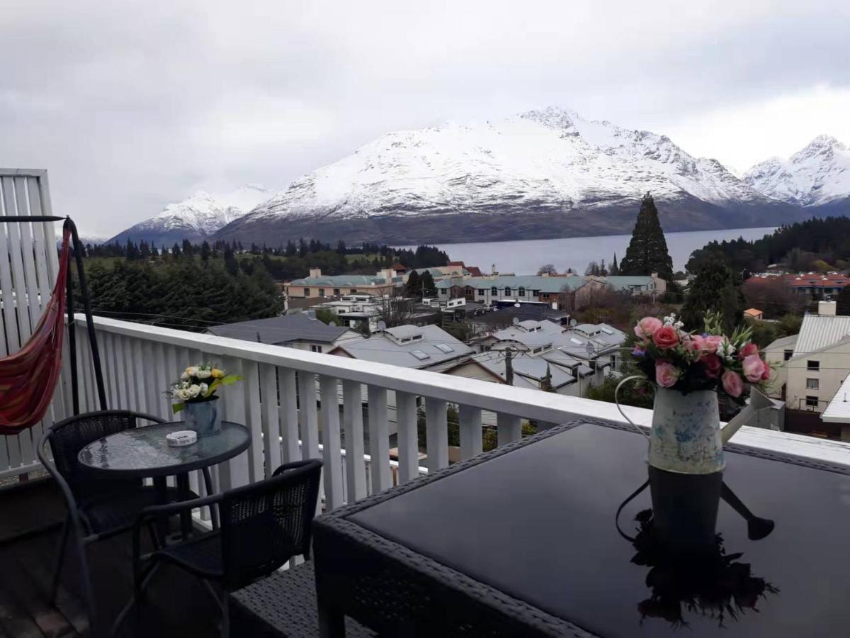 Central Lakeview Apartment With Amazing Rooftop 镇上湖景三室套房 Queenstown Quarto foto